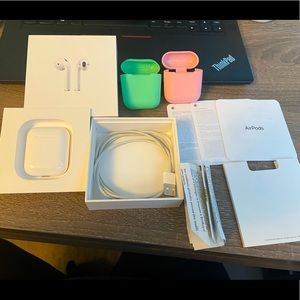 Apple AirPods 2nd Generation